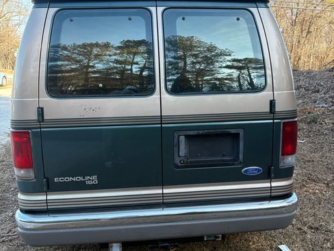 Used 1995 Ford E-150 and Econoline 150 image 4