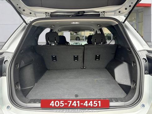 Used 2018 Chevrolet Equinox LS FWD image 24