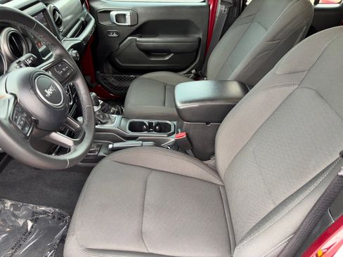 Used 2022 Jeep Wrangler Unlimited Sport image 18