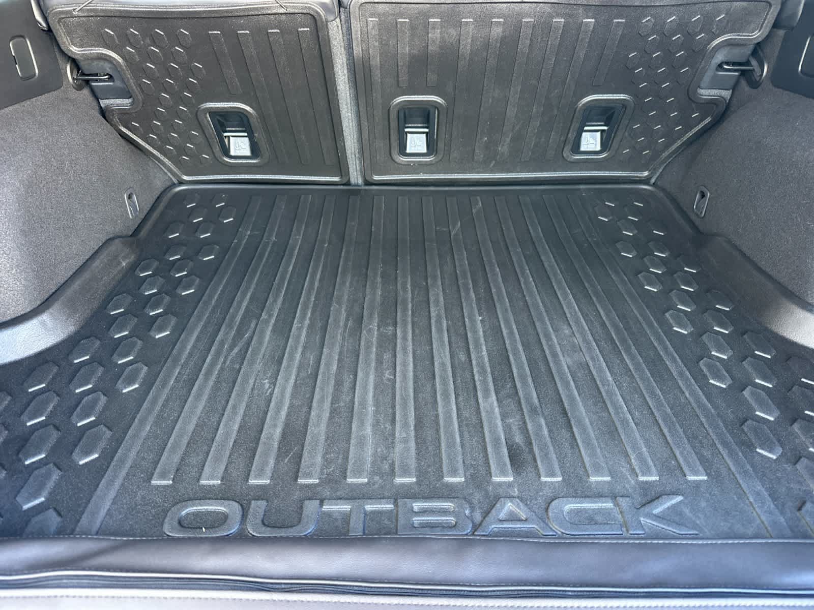 Used 2021 Subaru Outback Limited AWD/4WD image 15