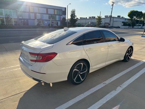 Used 2020 Honda Accord Sport image 5