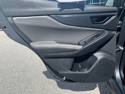 Used 2021 Subaru Crosstrek 2.5i Sport w/ Moonroof Package AWD/4WD image 18