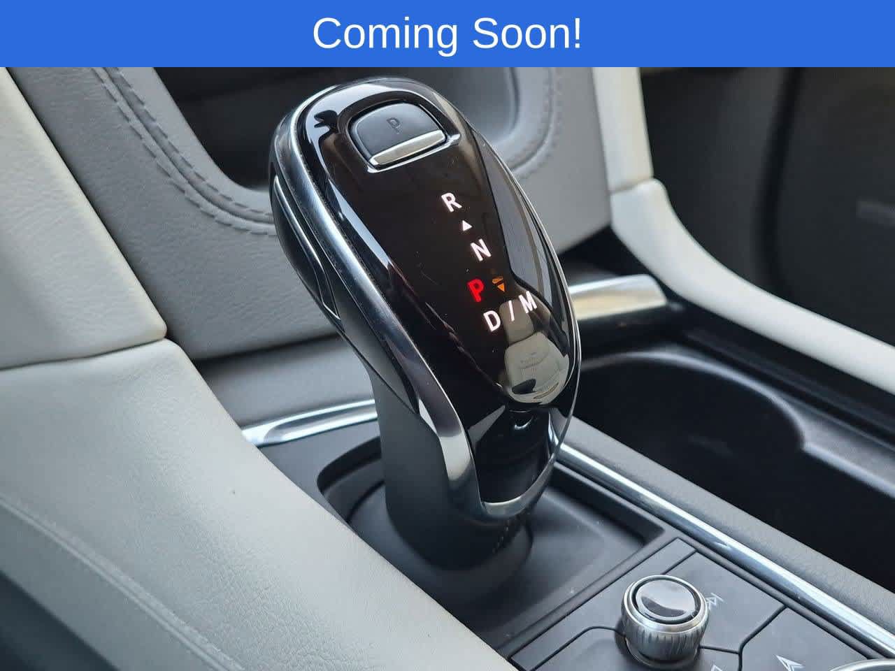 Used 2024 Cadillac XT5 Premium Luxury w/ LPO, Floor Liner Package AWD/4WD image 33