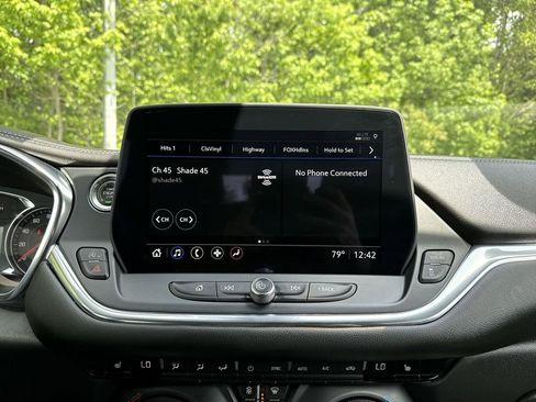 Used 2023 Chevrolet Blazer LT image 14