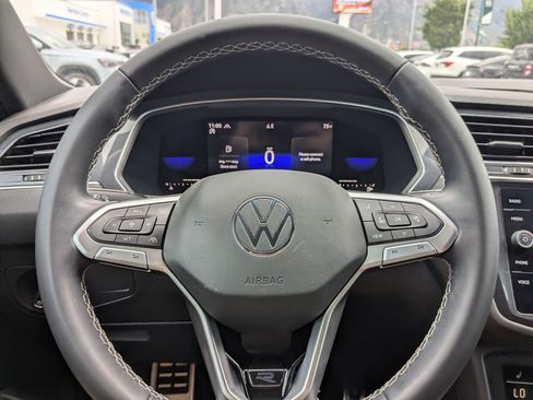 Used 2023 Volkswagen Tiguan SE R-Line AWD/4WD image 20