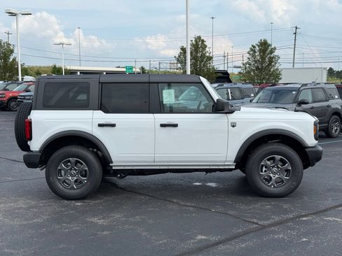 New 2026 Ford Bronco Big Bend AWD/4WD image 9