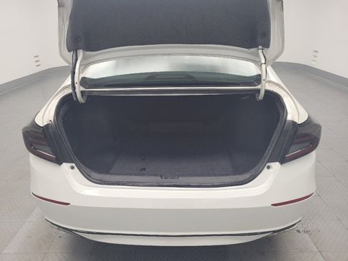 Used 2018 Honda Accord LX image 29