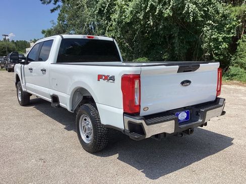Used 2024 Ford F250 XL w/ FX4 Off-Road Package AWD/4WD image 9