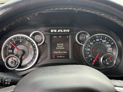 Used 2019 RAM 1500 Big Horn image 18