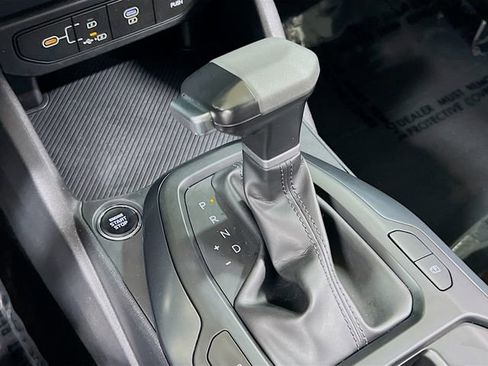 Certified 2025 Kia K4 LX image 17