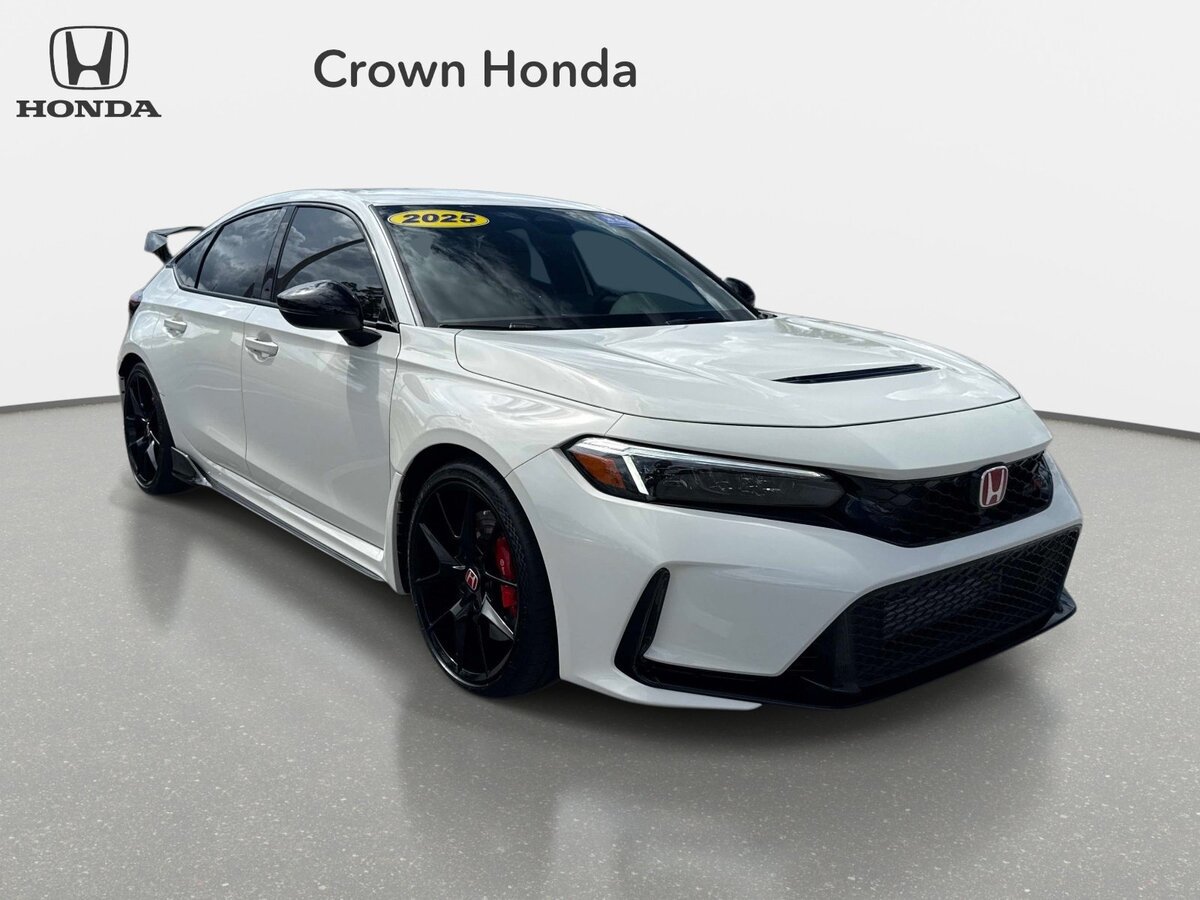 Used 2025 Honda Civic Type R image 6