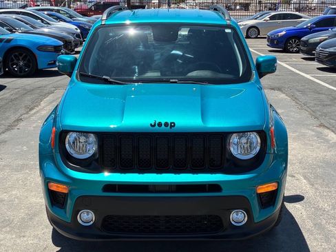 Used 2020 Jeep Renegade Altitude w/ UConnect 8.4 Nav Group FWD image 15