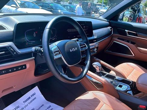 Certified 2025 Kia Telluride EX X-Line AWD/4WD image 9