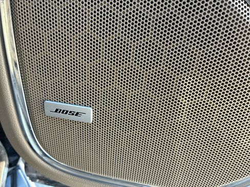 Used 2017 Chevrolet Suburban Premier image 34