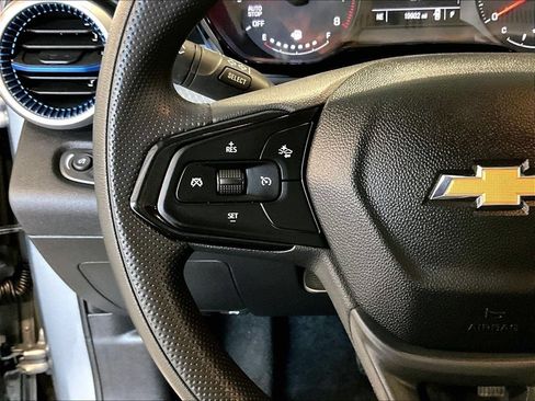 Used 2024 Chevrolet Trax LS FWD image 24