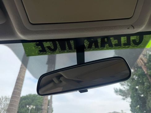 Used 2012 Nissan Rogue SV w/ Premium Pkg image 20