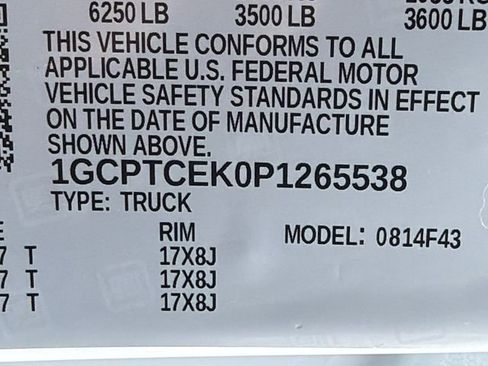 Used 2023 Chevrolet Colorado LT image 31