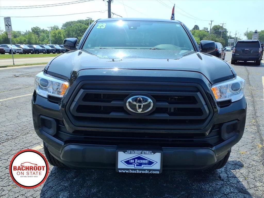 Used 2023 Toyota Tacoma SR AWD/4WD image 2
