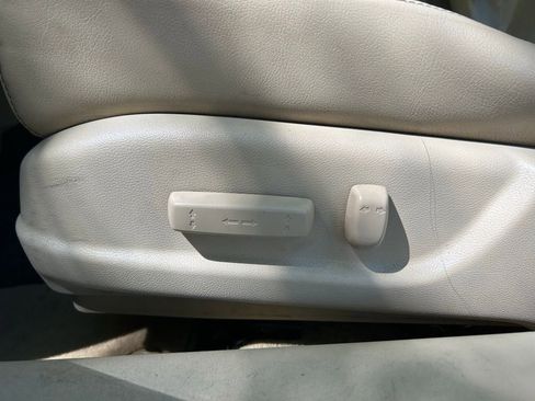 Used 2012 Acura TSX Sedan image 16