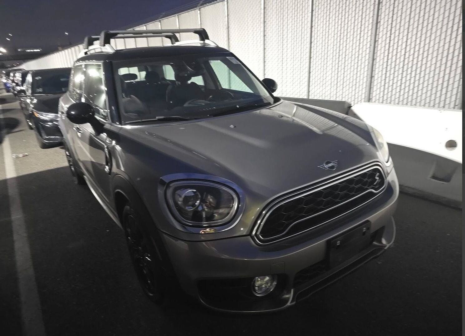 Used 2019 MINI Cooper Countryman S w/ Premium Package FWD image 7