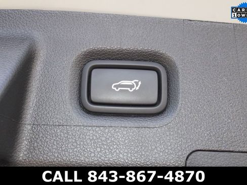Used 2023 Hyundai Santa Fe SEL image 35