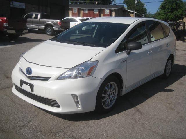 Used 2012 Toyota Prius V Three FWD image 1