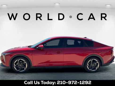 Used 2025 Kia K4 EX FWD image 11