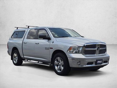 Used 2016 RAM 1500 Lone Star RWD image 3