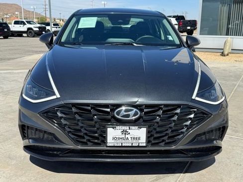 Used 2022 Hyundai Sonata SEL image 2