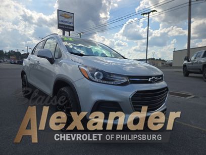 Used 2022 Chevrolet Trax LT w/ Driver Confidence Package
