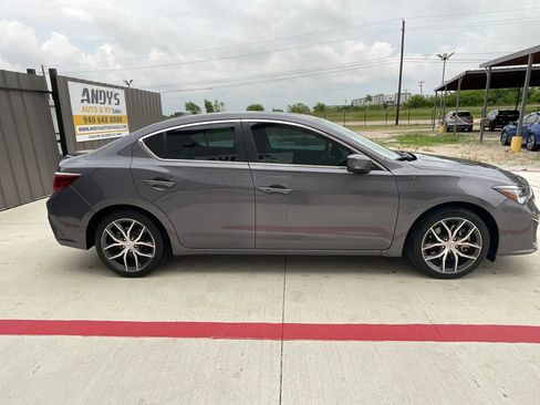 Used 2022 Acura ILX w/ Premium Package FWD image 11