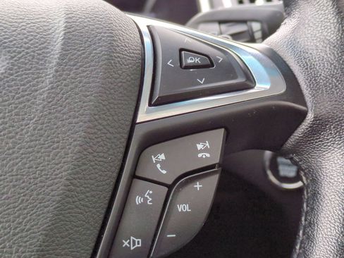 Used 2018 Ford Edge SEL w/ Equipment Group 201A image 31