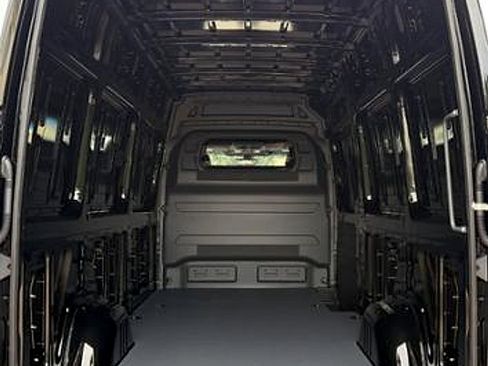 New 2026 Mercedes-Benz Sprinter 2500 image 9