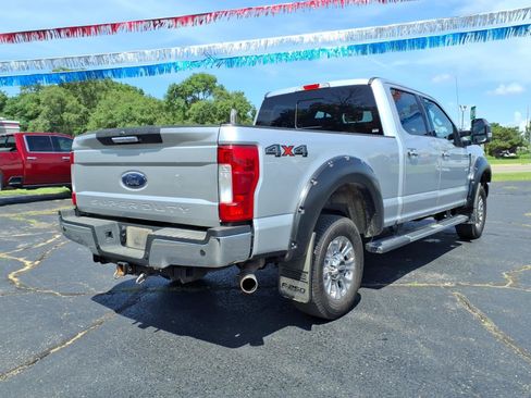 Used 2019 Ford F250 Lariat w/ Chrome Package AWD/4WD image 17