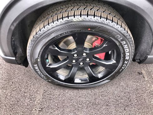 Used 2022 Ford Explorer ST w/ Equipment Group 401A image 10