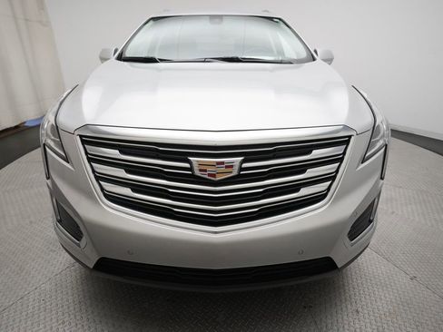 Used 2018 Cadillac XT5 Luxury w/ Driver Awareness Package AWD/4WD image 24