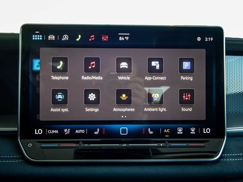 New 2026 Volkswagen Tiguan SE image 5