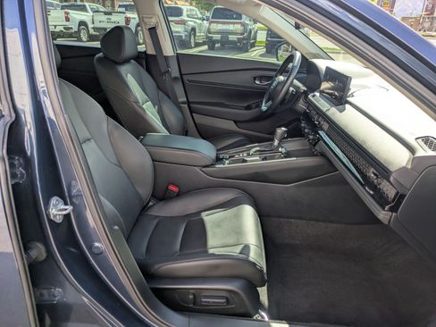Used 2025 Honda Accord Touring image 34