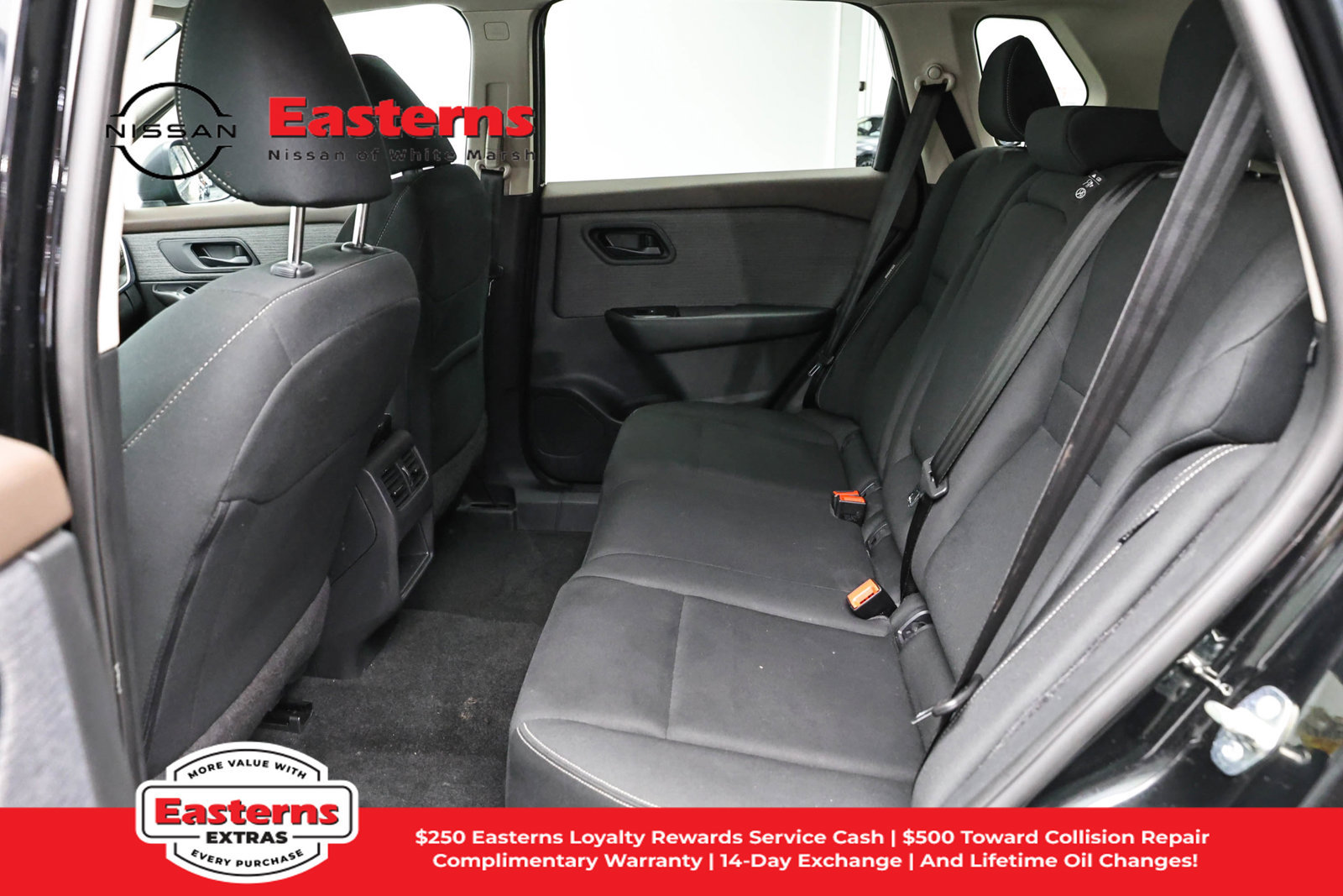 Used 2023 Nissan Rogue S AWD/4WD image 21