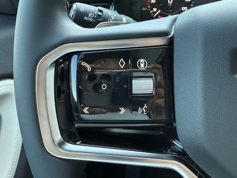New 2026 Land Rover Discovery Sport Landmark AWD/4WD image 18