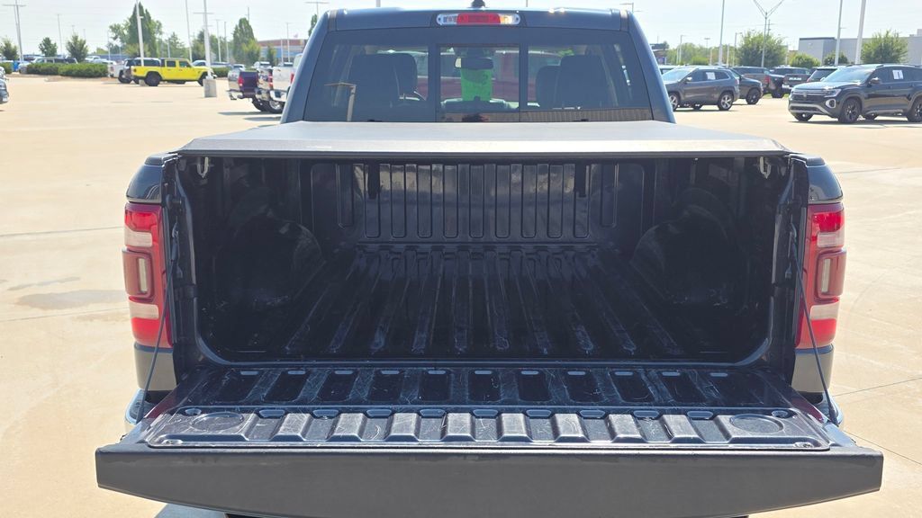 Used 2019 RAM 1500 Laramie AWD/4WD image 5