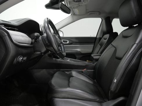 Used 2022 Jeep Compass Latitude w/ Convenience Group AWD/4WD image 12