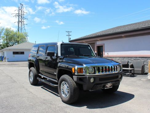 Used 2007 HUMMER H3 AWD/4WD image 1