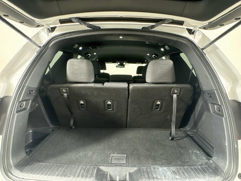 Used 2025 Honda Pilot Sport image 33
