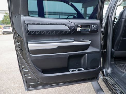 Used 2018 Toyota Tundra Platinum AWD/4WD image 42