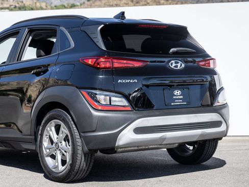 Used 2023 Hyundai Kona SEL w/ Convenience Package FWD image 8