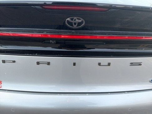 New 2026 Toyota Prius LE image 14
