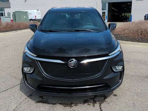 Used 2022 Buick Enclave Essence w/ Sport Touring Edition AWD/4WD image 3