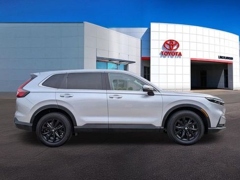 Used 2025 Honda CR-V EX-L image 8