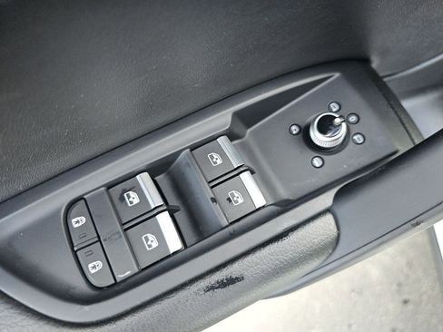 Used 2022 Audi Q5 2.0T Premium image 30